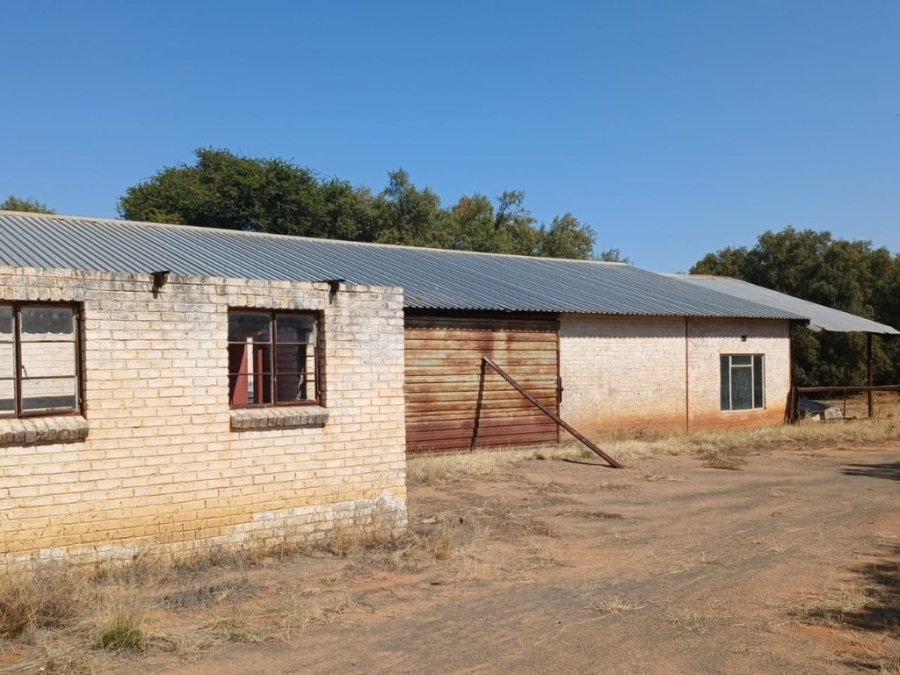 4 Bedroom Property for Sale in Douglas Rural Northern Cape